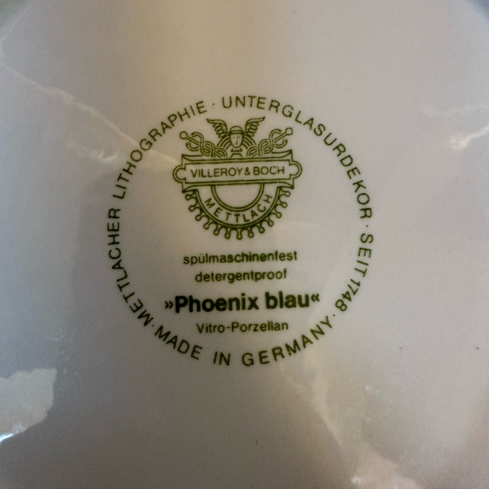 Villeroy & Boch Phoenix Blau blue plate 8" green stamp (individually sold) - Picture 4 of 4